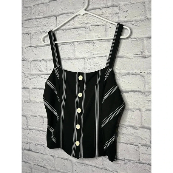 NWT Vince Camuto Womens Black Striped Square Neck Tank Top M. - Picture 2 of 6